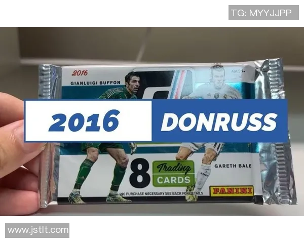 英超足球明星卡拆包体验 盘点帕尼尼卡牌背后的精彩瞬间