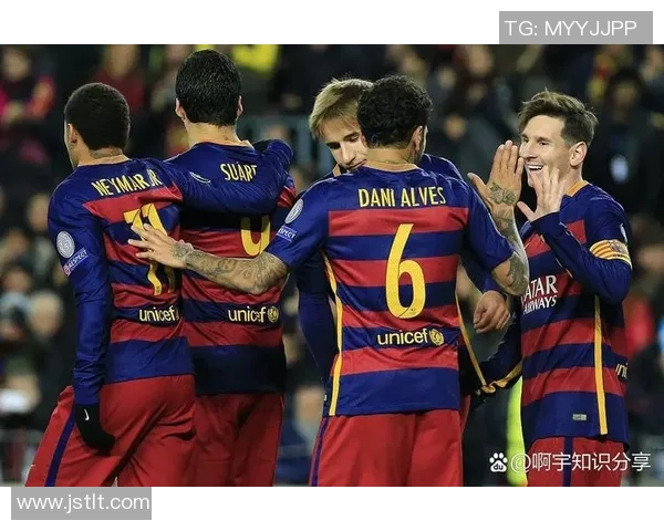 两位足球巨星技术风格与成就对比展现荣耀与传奇